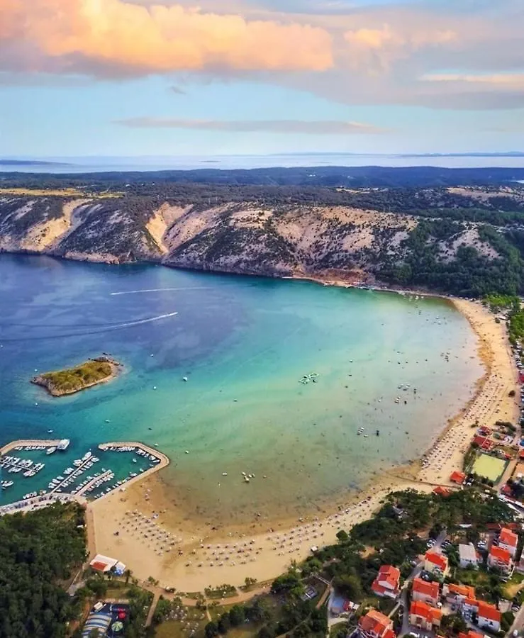 Apartman Daniel With Free Parking Mundanije 0*,  Croatia