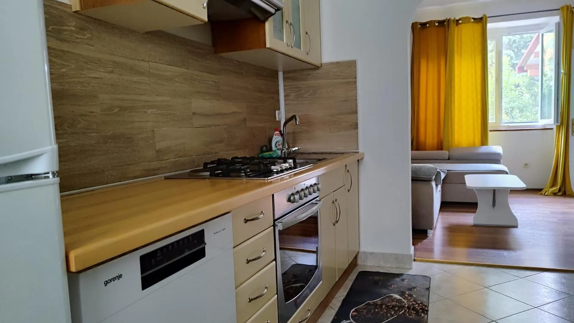 Apartman Daniel With Free Parking Mundanije Apartment