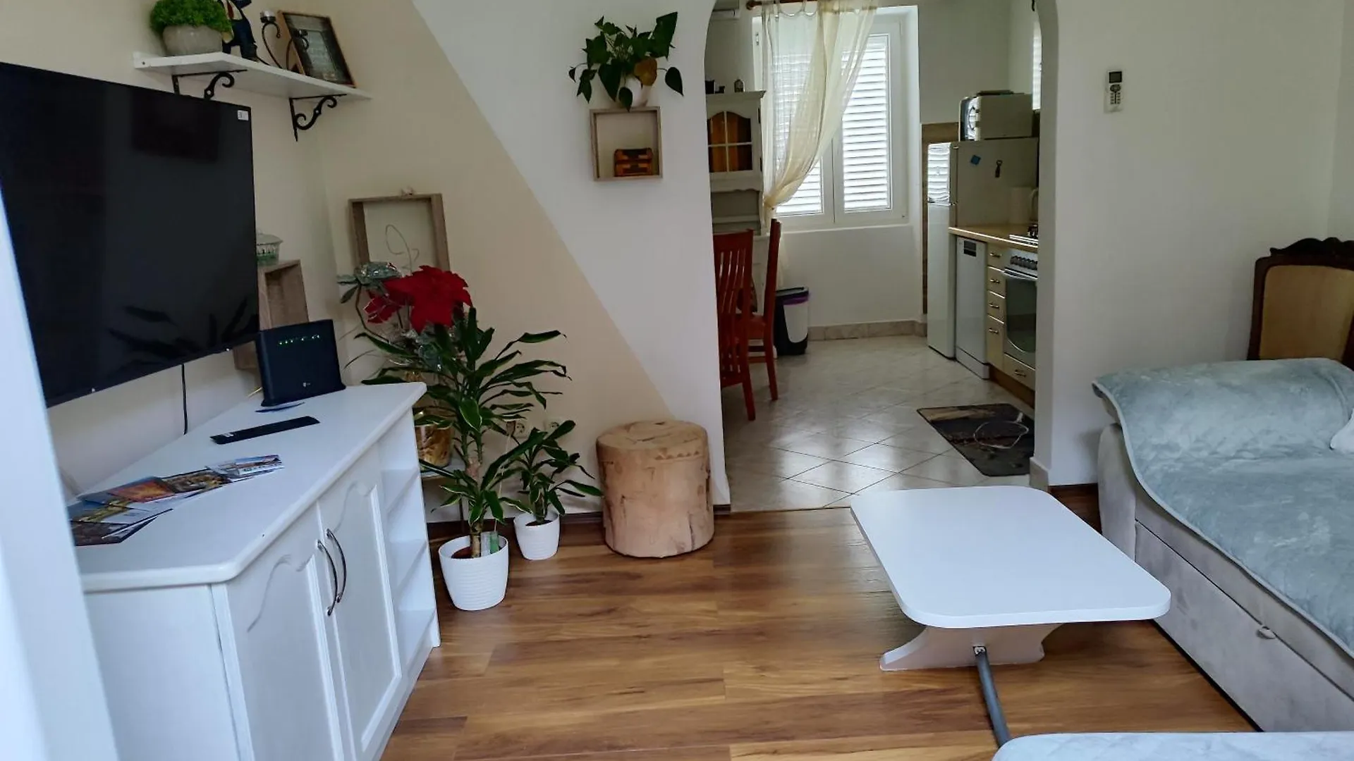 Apartman Daniel With Free Parking Mundanije