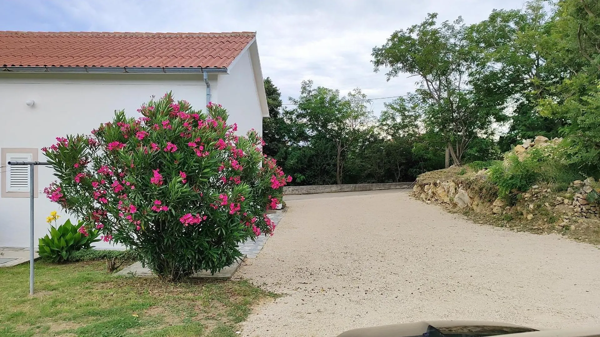 Apartman Daniel With Free Parking Mundanije
